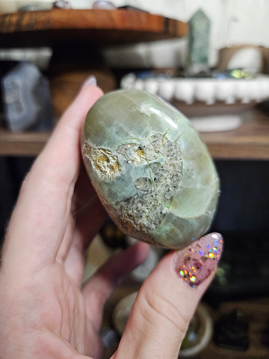 *MUST GO* *DISCOUNTED* Imperfect Chrysoprase Giant Tumble