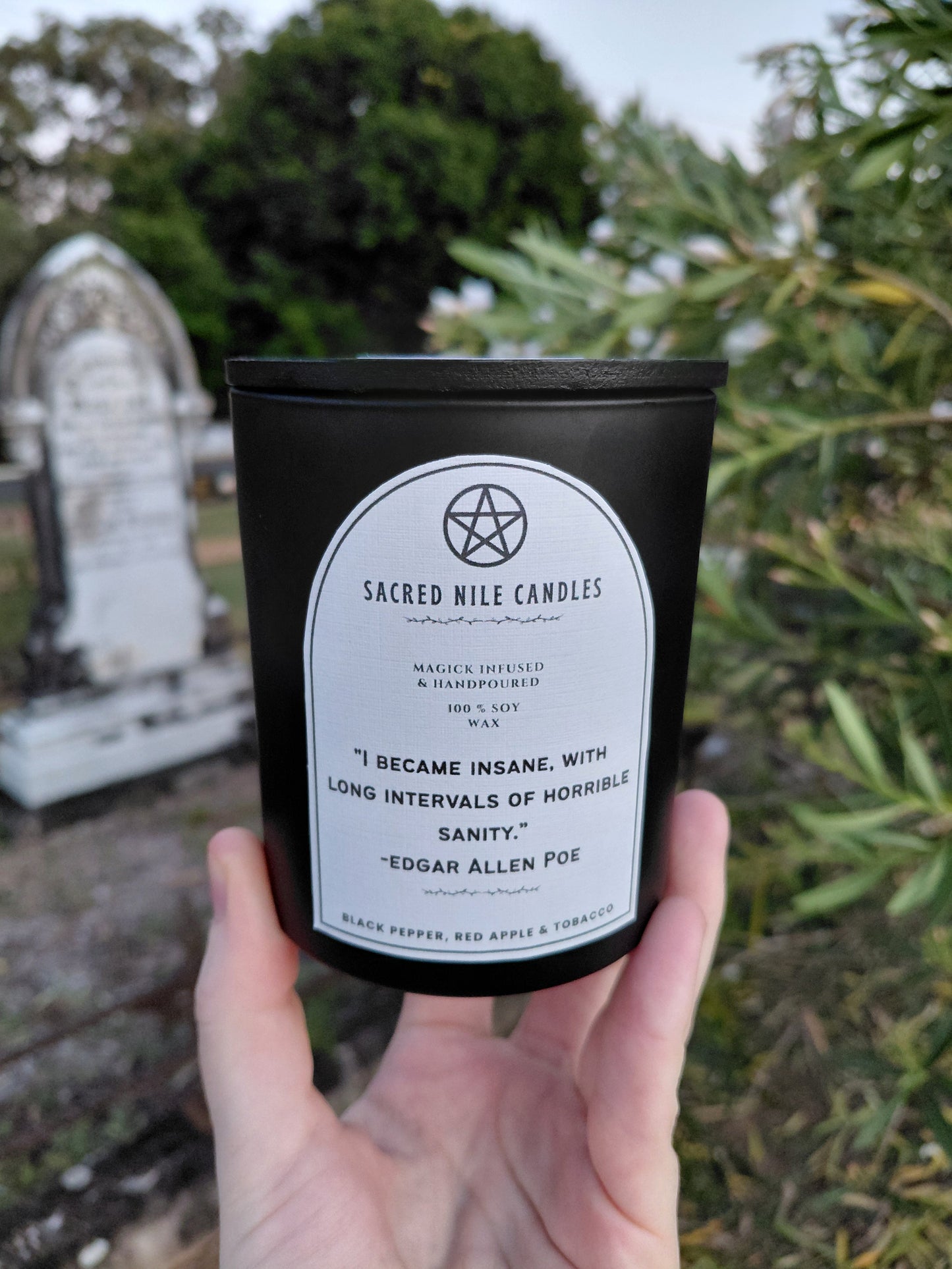 The Momento Mori Collection: Edgar Allen Poe - Red Apple, Tobacco & Black Pepper