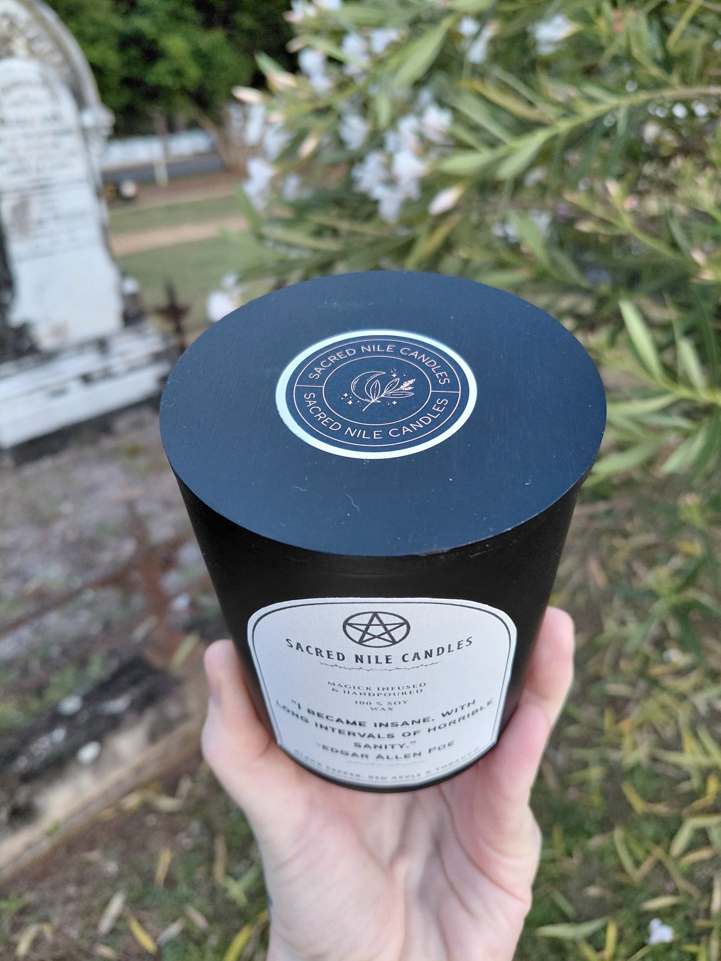 The Momento Mori Collection: Edgar Allen Poe - Red Apple, Tobacco & Black Pepper