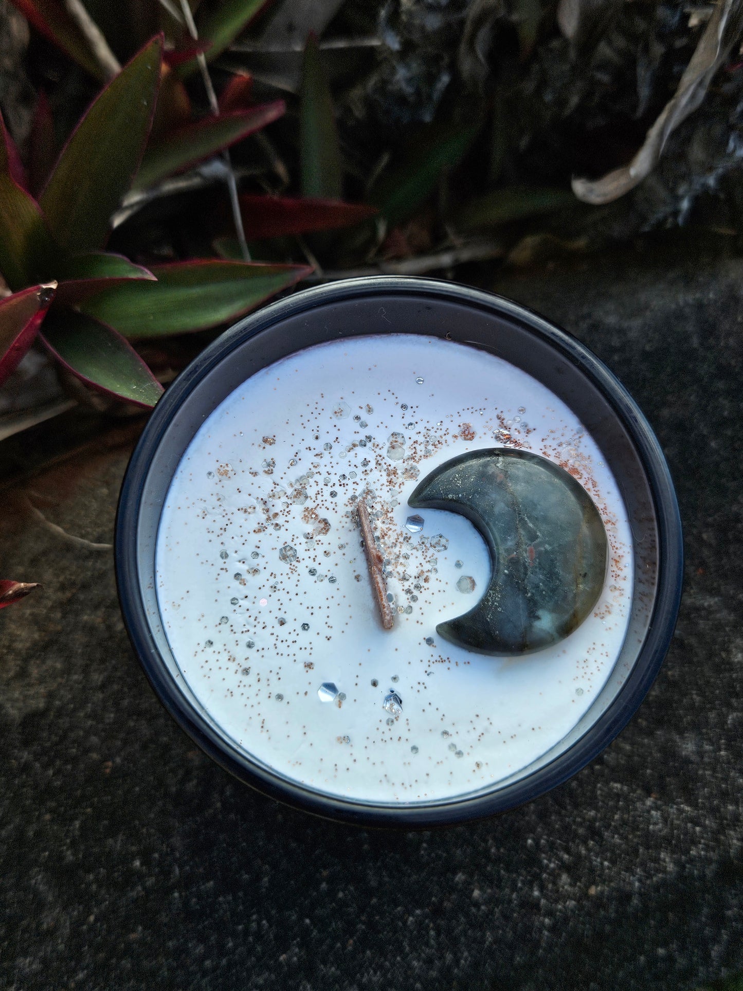 Sacred Nile Candles "Daughters of Darkness" - Amber, Sage and Lavender