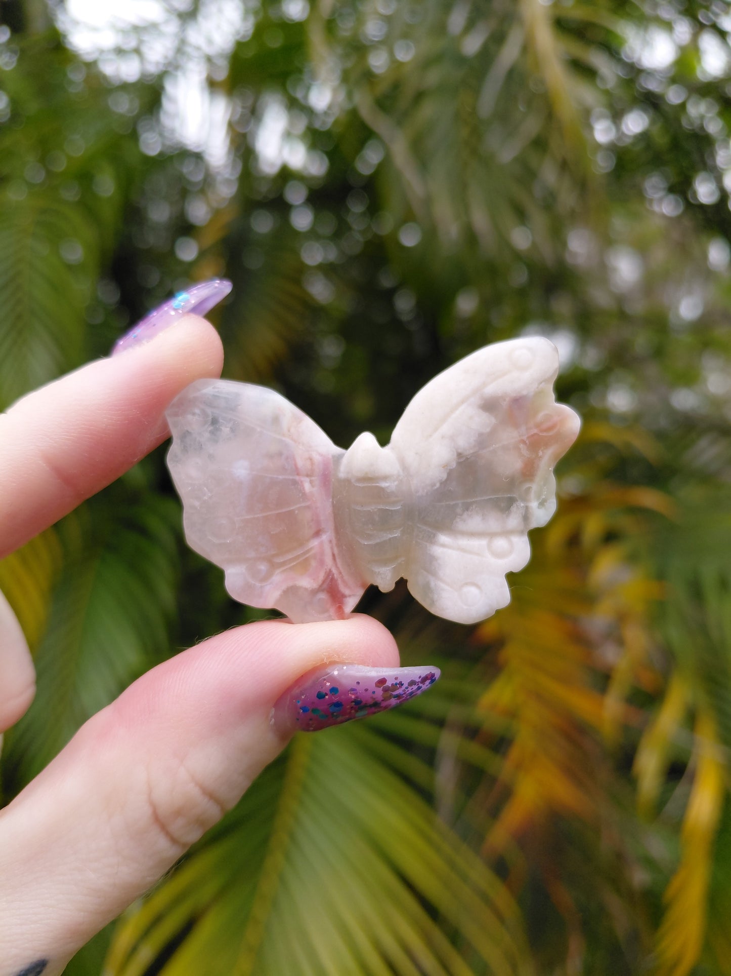 Flower Agate Butterfly Carvings