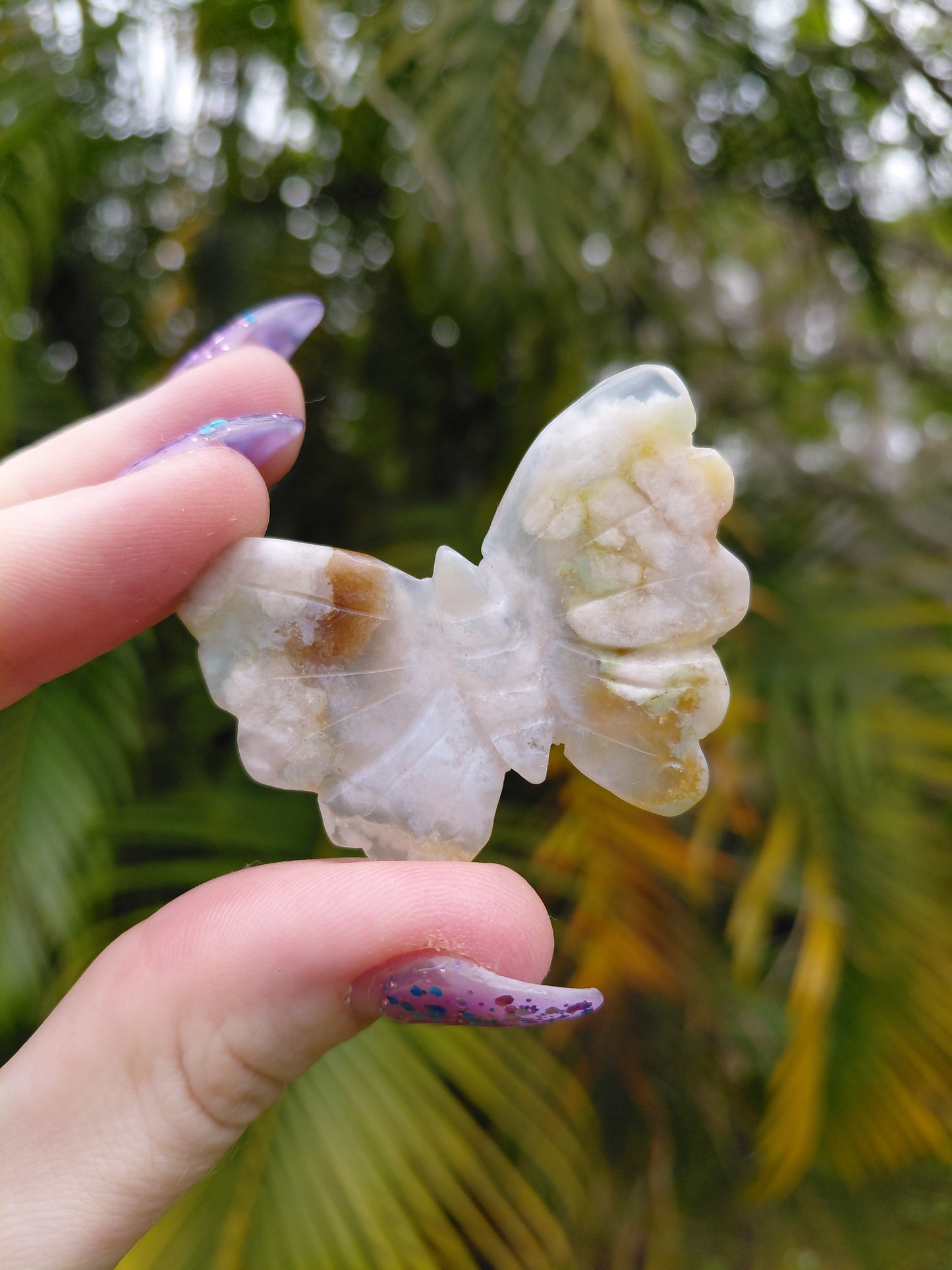 Flower Agate Butterfly Carvings