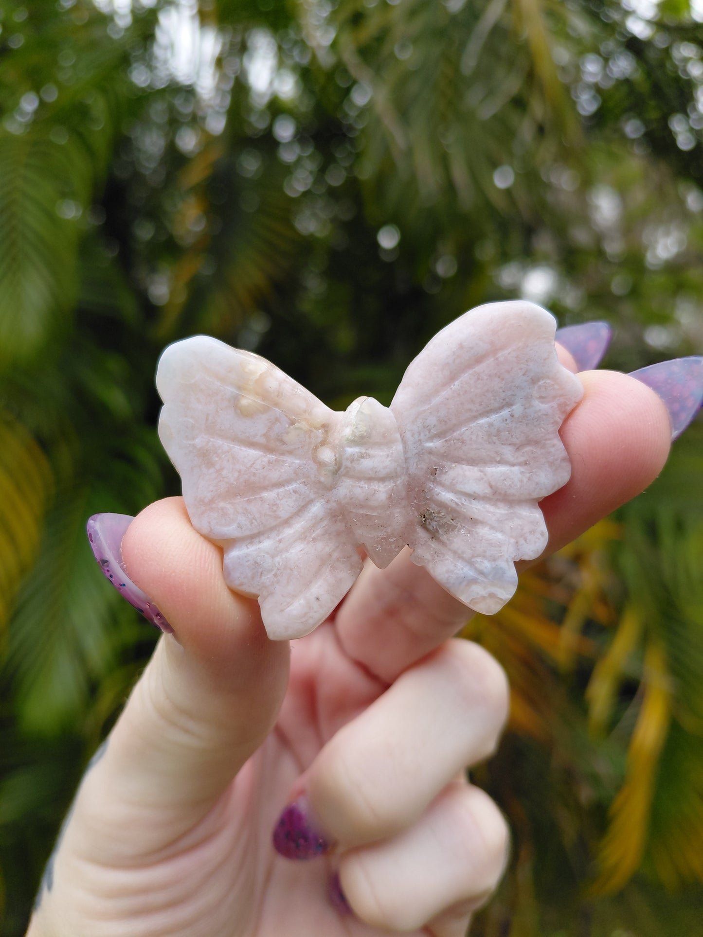 Flower Agate Butterfly Carvings